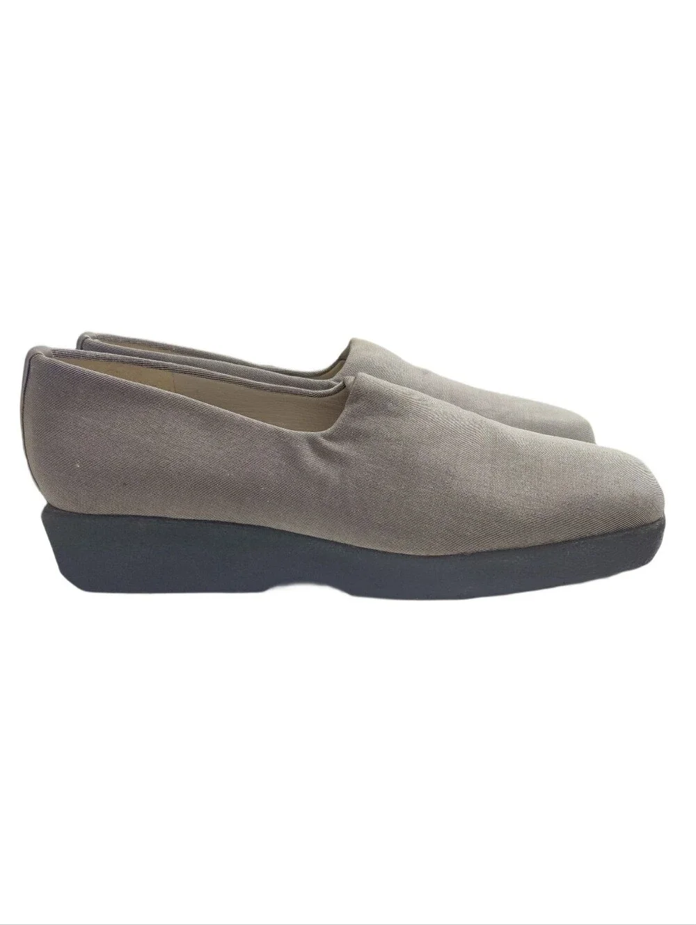 Stuart Weitzman Gray Fabric Slip-On Loafers Women's Size 9 M